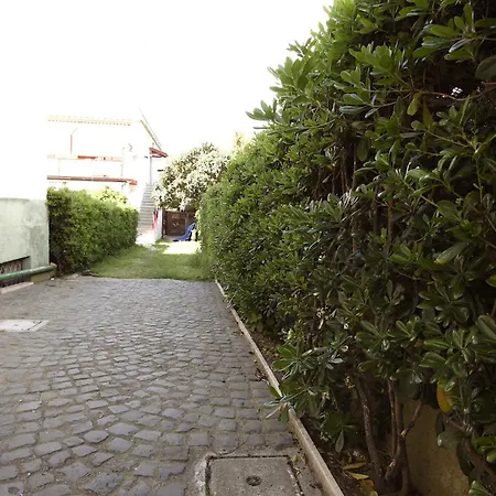 Francesco House
